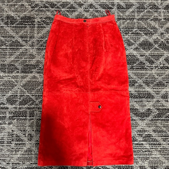 LAURICE GENUINE LEATHER SKIRT ❤️ - Picture 8 of 9